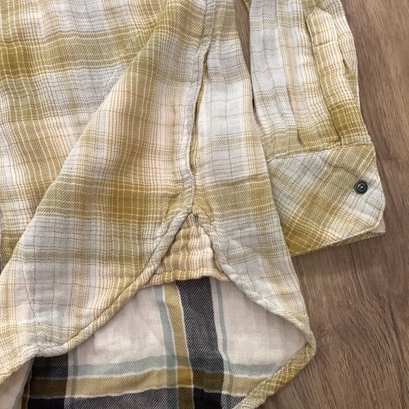 Free People, plaid button down shirt, size XS - Picture 5 of 7